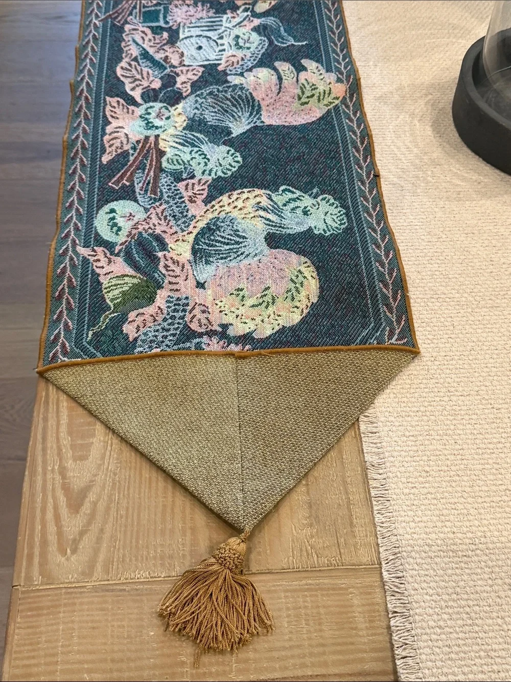 Source Unknown embroidered rooster